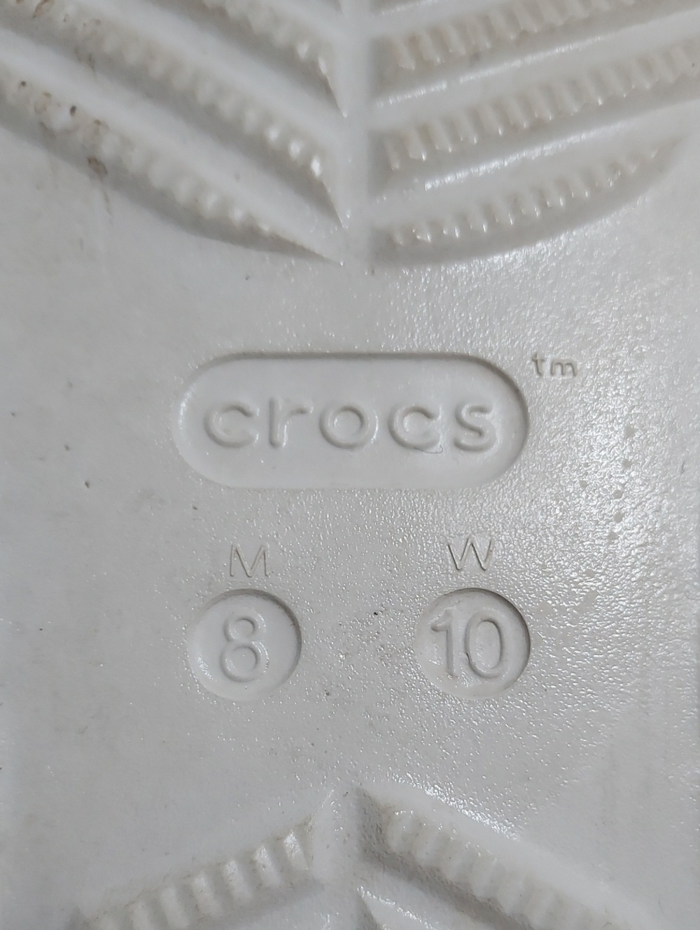 Crocs In Denim Pattern ( SIZE 10) - Picture 9 of 10